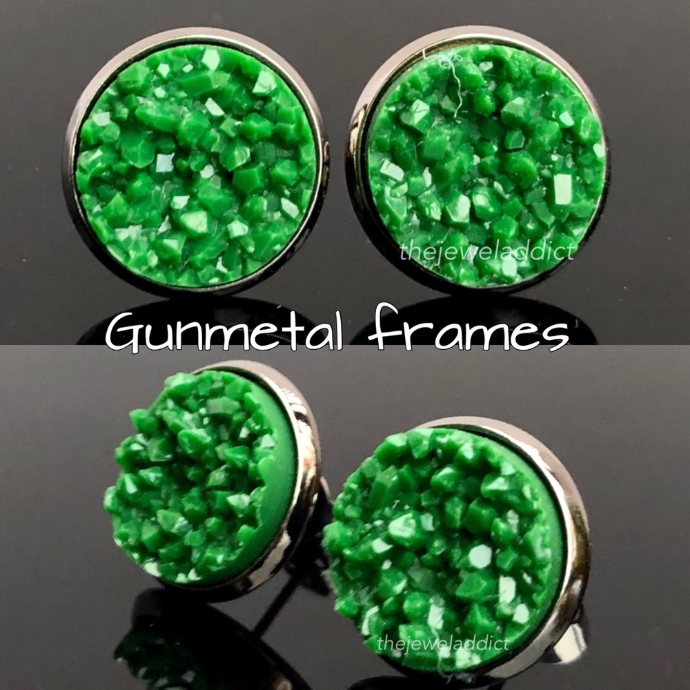 3/$15🎀Basil Green faux druzy studs - Picture 9 of 11